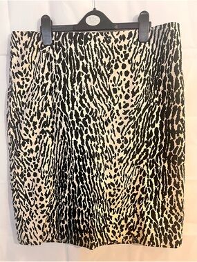 Talbots Black and Cream Animal-Print Pencil Skirt